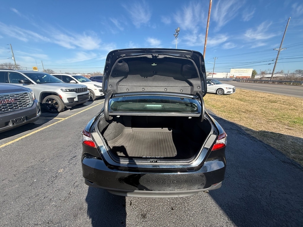 Toyota Camry LE 2021