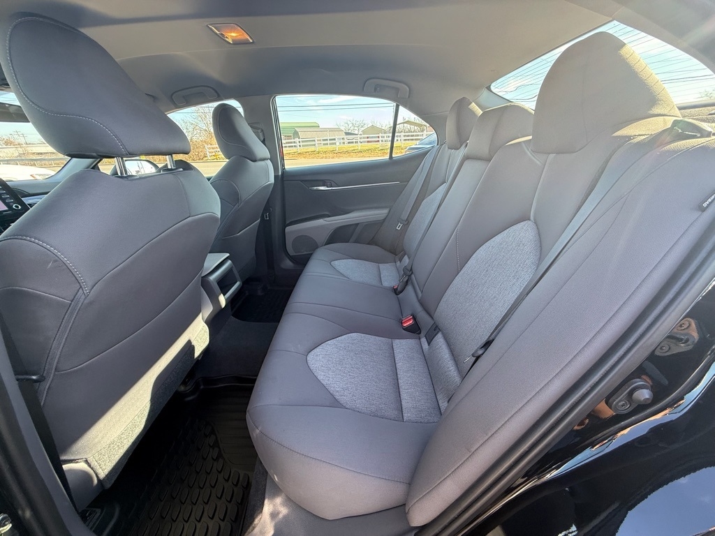 Toyota Camry LE 2021