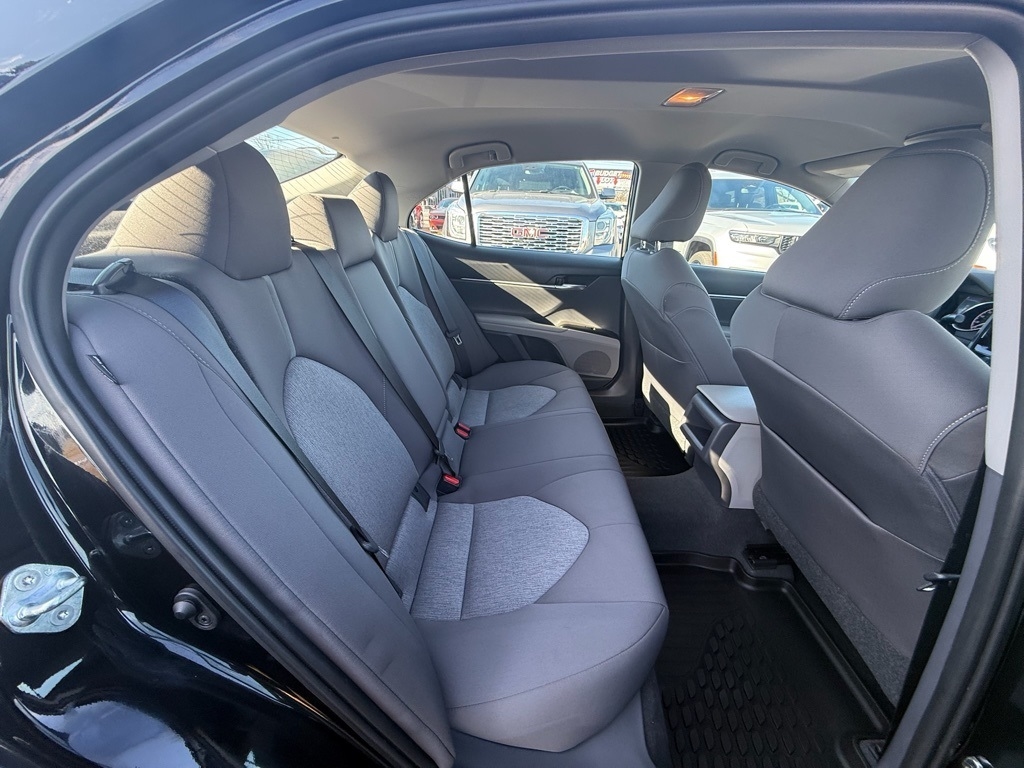 Toyota Camry LE 2021