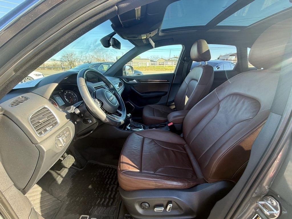 Audi Q3 quattro 4dr 2.0T Prestige 2016