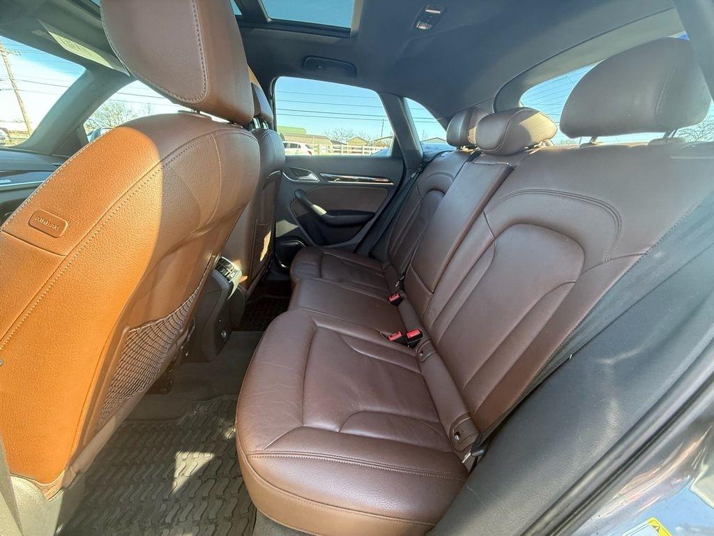 Audi Q3 quattro 4dr 2.0T Prestige 2016