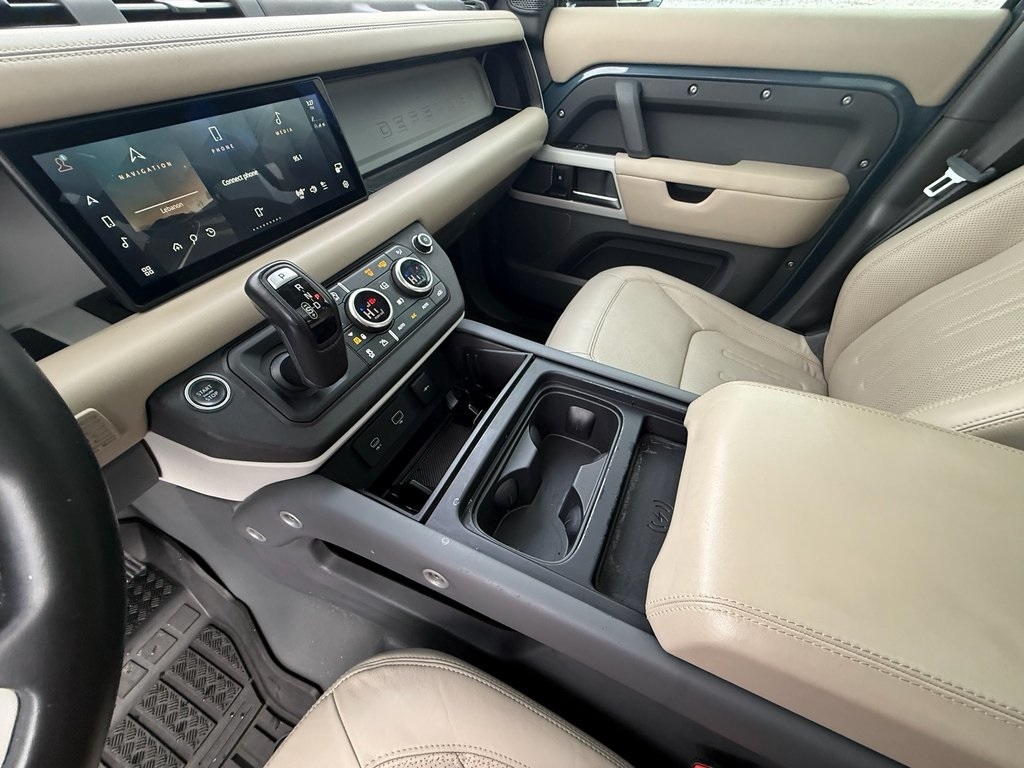 Land Rover Defender P400 110 HSE 2020