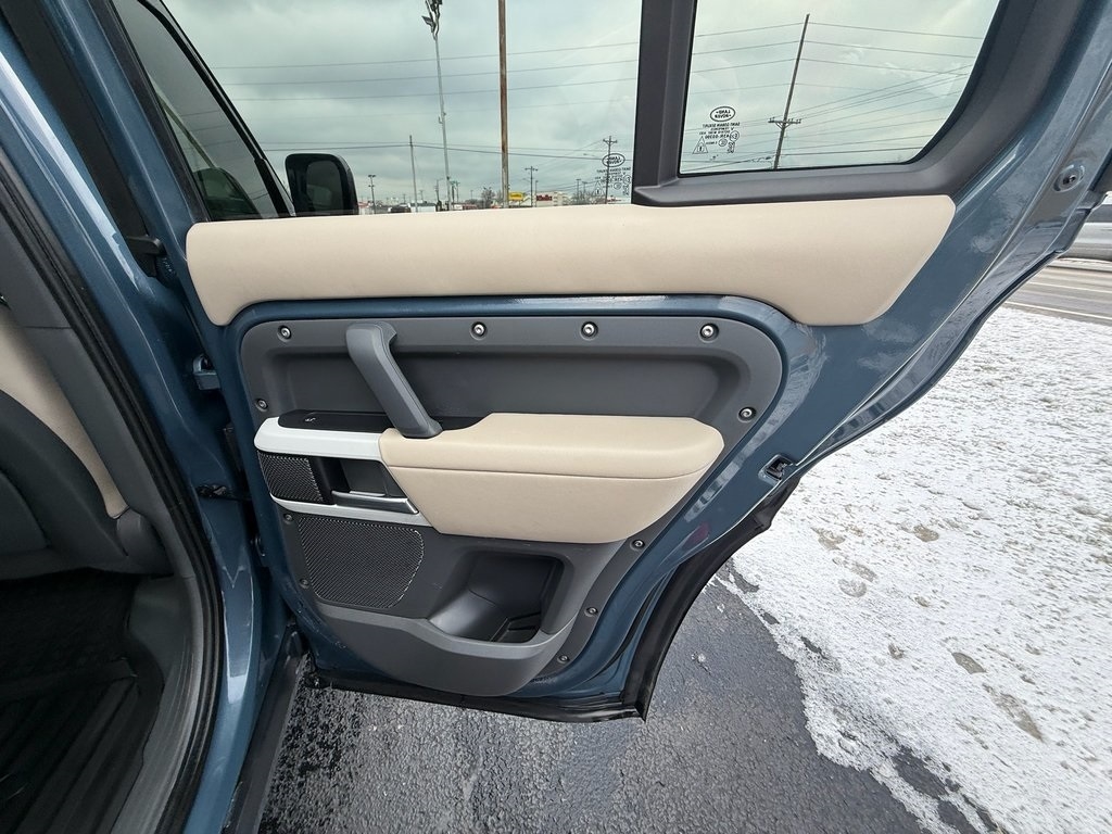 Land Rover Defender P400 110 HSE 2020