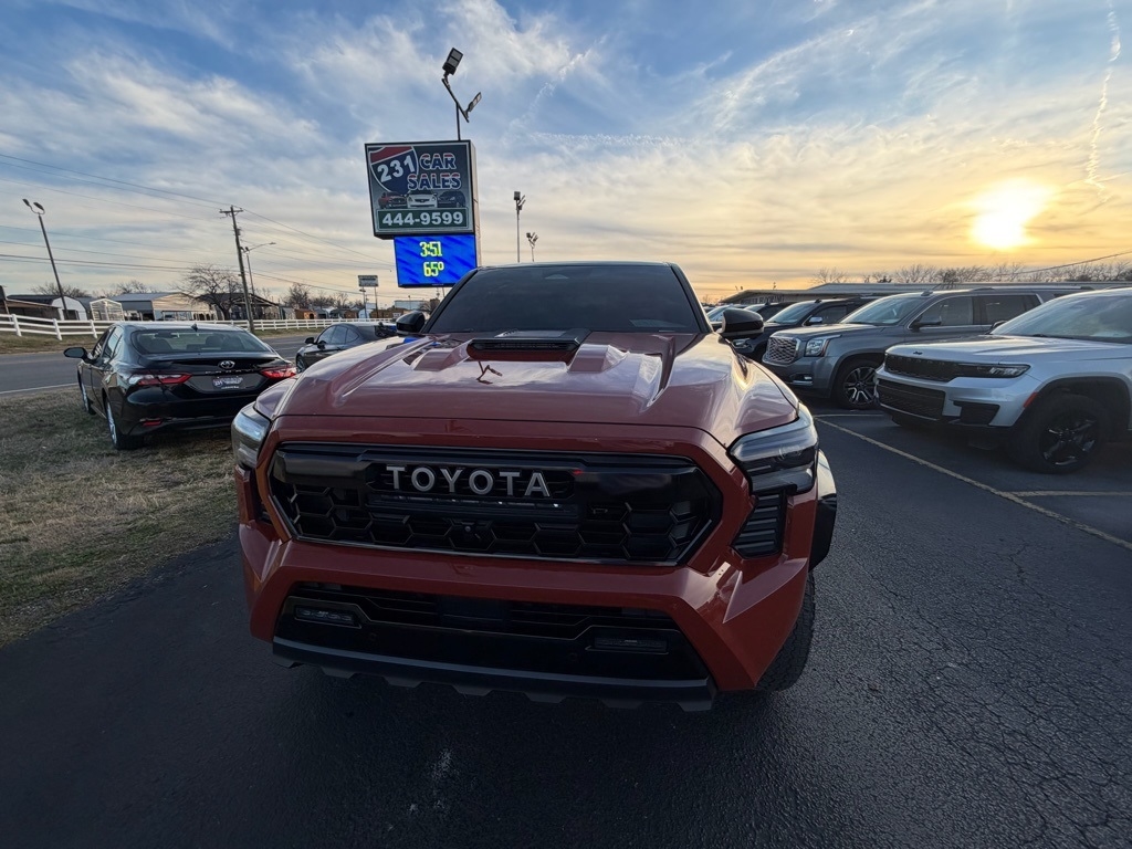 Toyota Tacoma Double Cab 4WD 2024