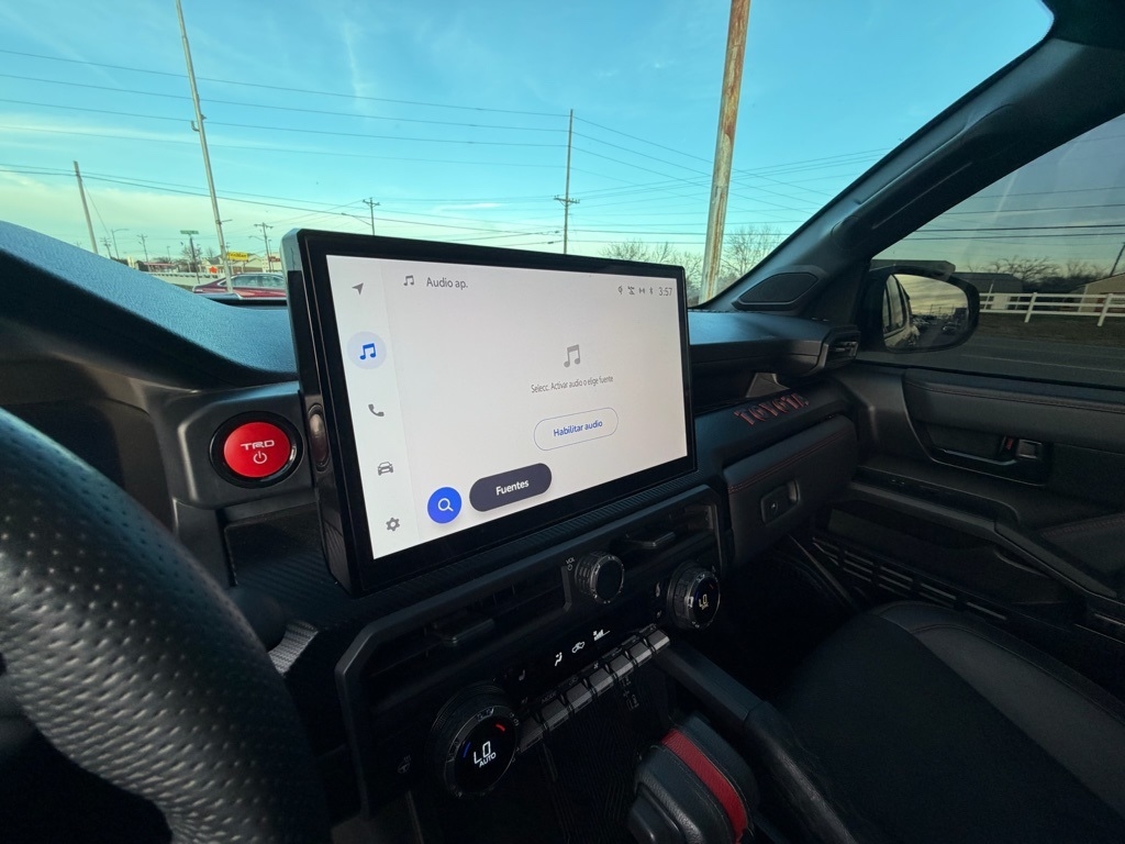 Toyota Tacoma Double Cab 4WD 2024