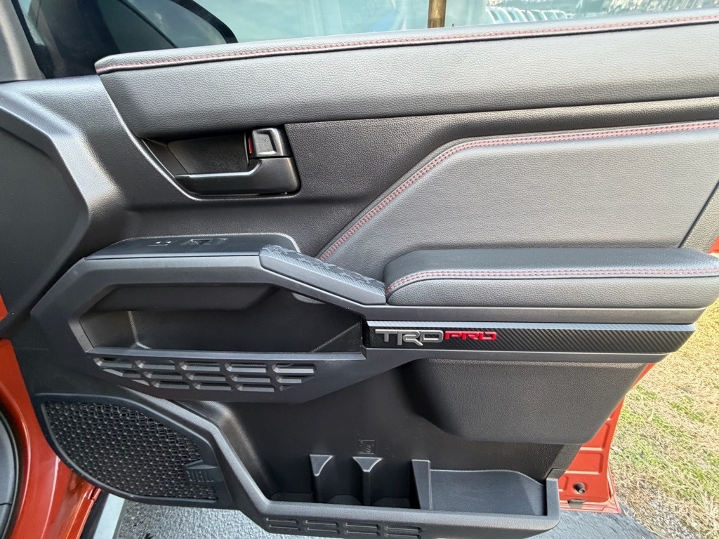 Toyota Tacoma Double Cab 4WD 2024