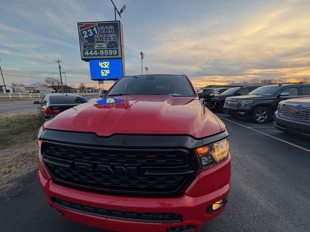 RAM 1500 Big Horn Crew Cab SWB 4WD 2022