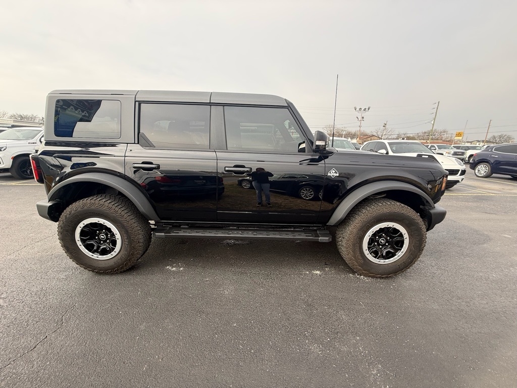 Ford Bronco Outer Banks 4-Door 2024