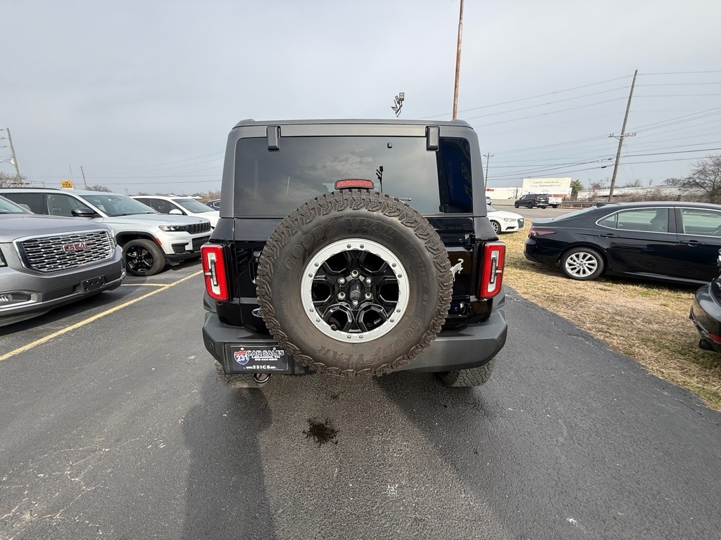Ford Bronco Outer Banks 4-Door 2024