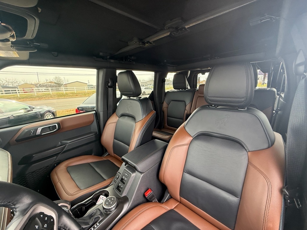 Ford Bronco Outer Banks 4-Door 2024