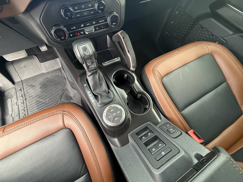 Ford Bronco Outer Banks 4-Door 2024