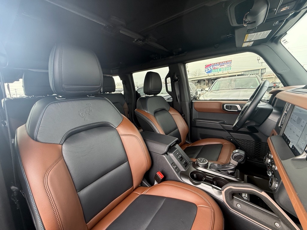 Ford Bronco Outer Banks 4-Door 2024