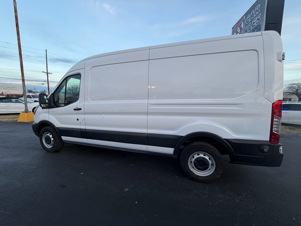 Ford Transit 250 Van Med. Roof w/Sliding Pass. 148-in. WB 2019