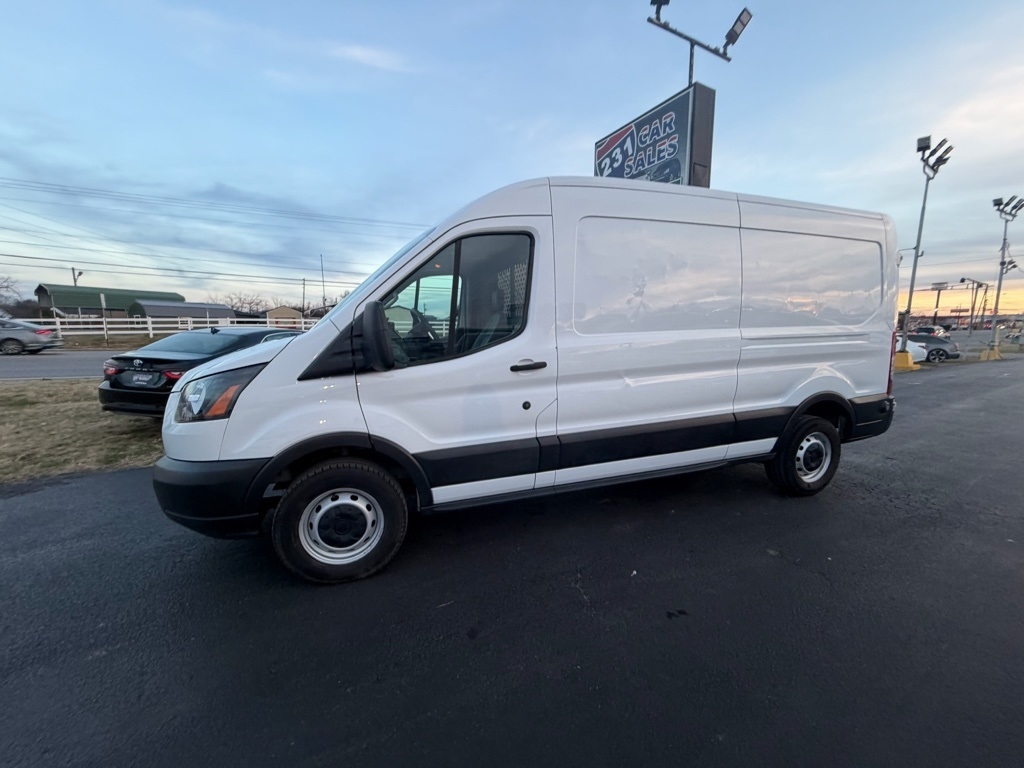 Ford Transit 250 Van Med. Roof w/Sliding Pass. 148-in. WB 2019