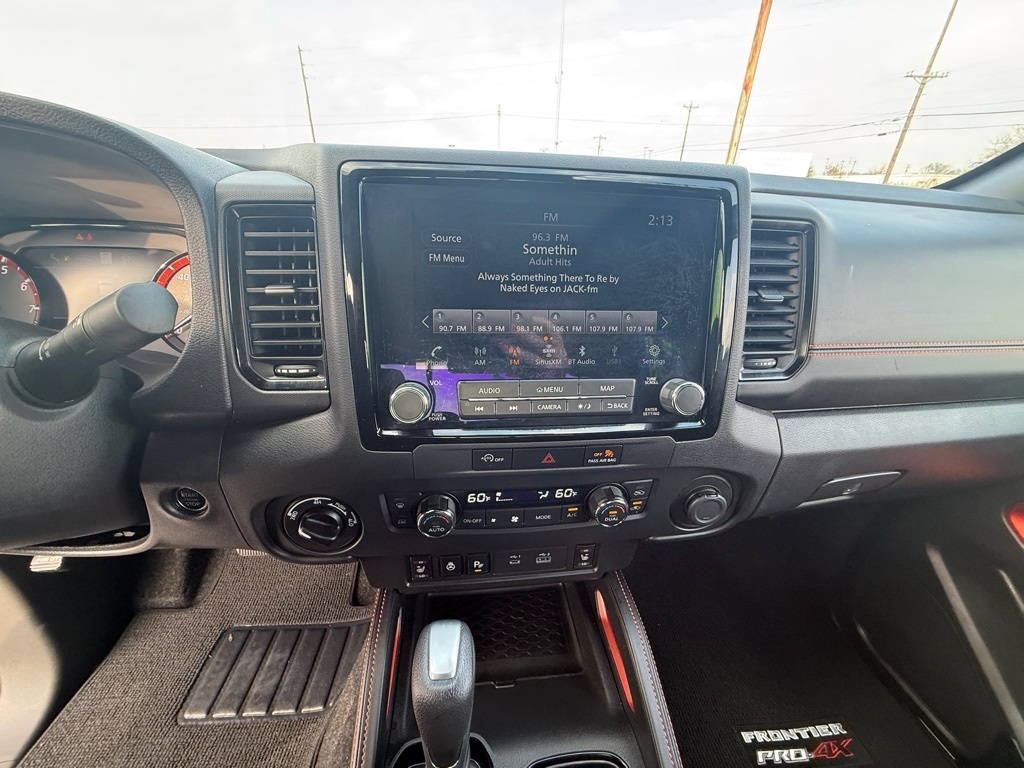 Nissan Frontier PRO-4X Crew Cab 4WD 2023