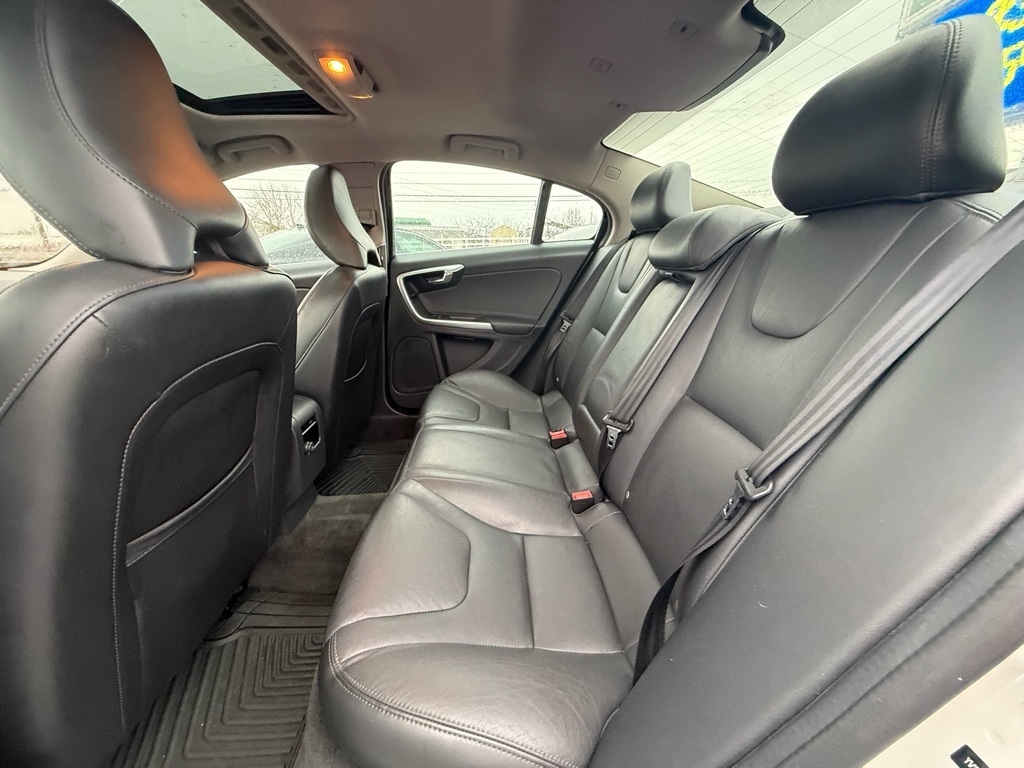 Volvo S60 T5 Drive-E Premier FWD 2016