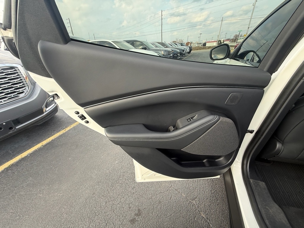 Ford Mustang Mach-E Premium 2023