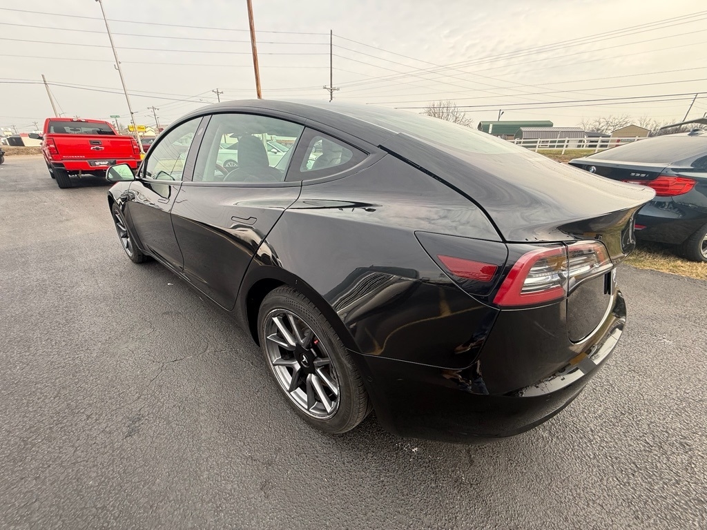 Tesla Model 3 Standard Range Plus 2022