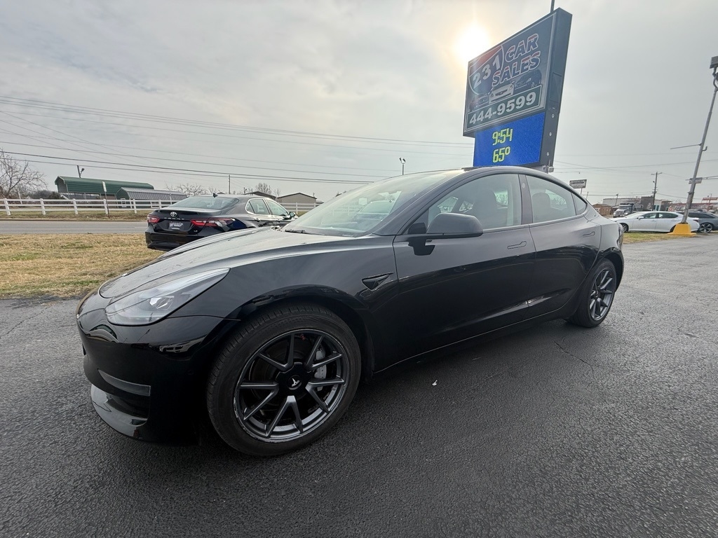 Tesla Model 3 Standard Range Plus 2022