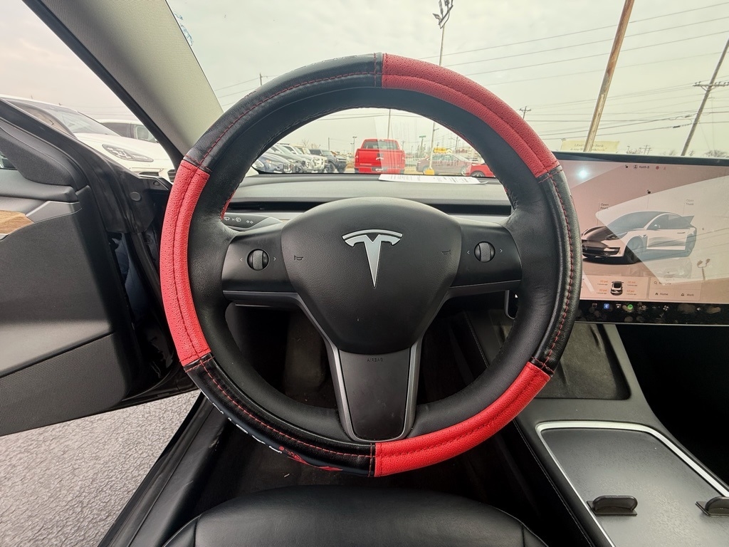 Tesla Model 3 Standard Range Plus 2022