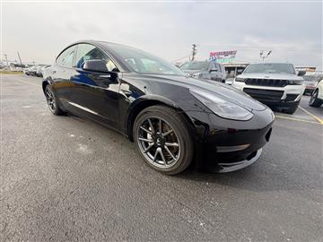 2022 Tesla Model 3 Standard Range Plus