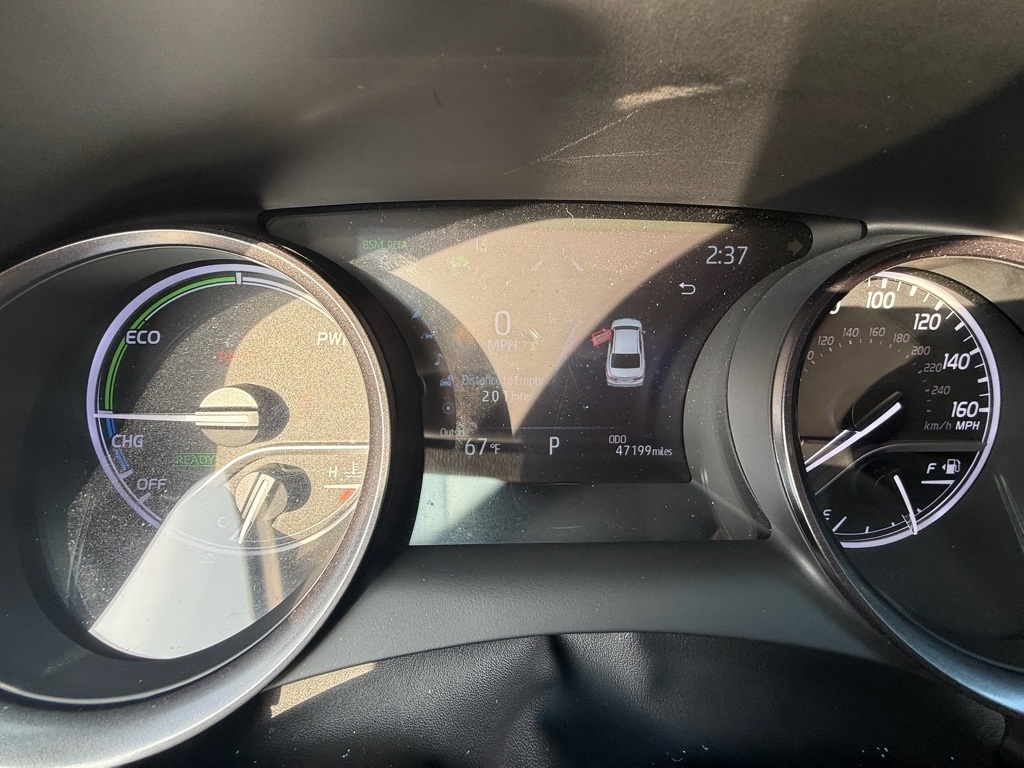 Toyota Camry Hybrid XSE 2021