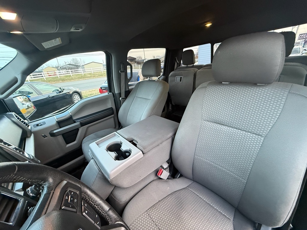 Ford F-150 XLT SuperCrew 5.5-ft. Bed 2WD 2015