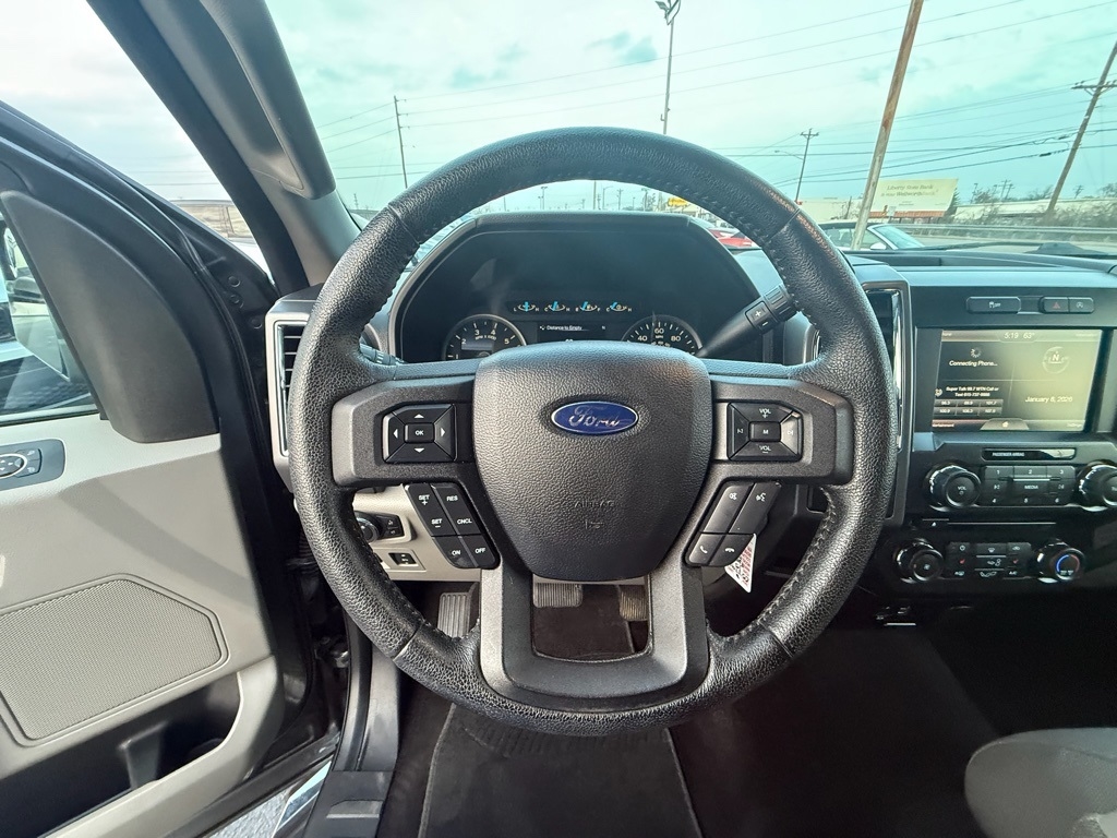 Ford F-150 XLT SuperCrew 5.5-ft. Bed 2WD 2015