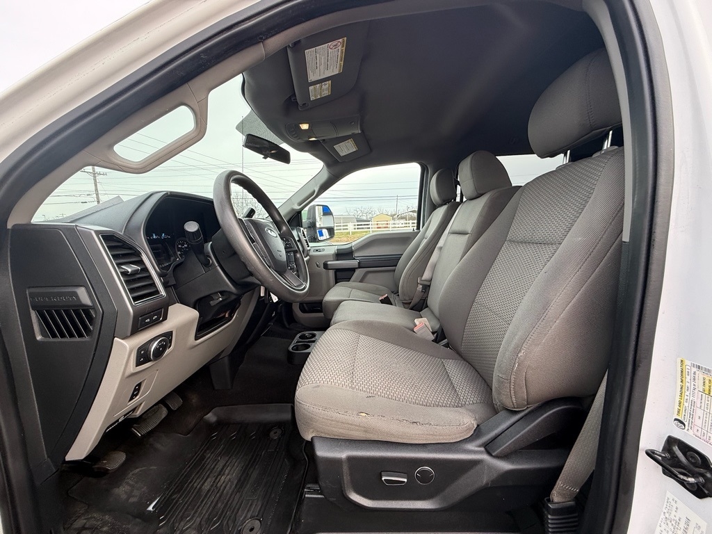 Ford F-250 SD XLT Crew Cab 4WD 2019