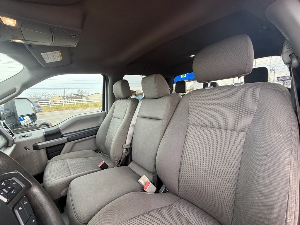 Ford F-250 SD XLT Crew Cab 4WD 2019