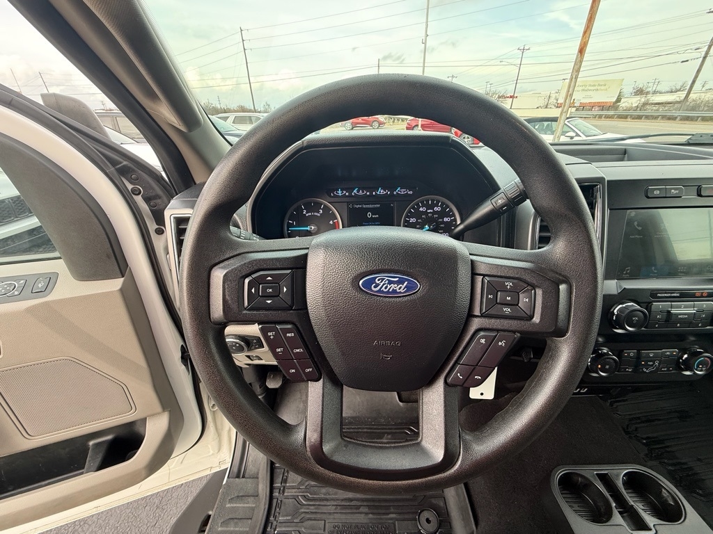 Ford F-250 SD XLT Crew Cab 4WD 2019