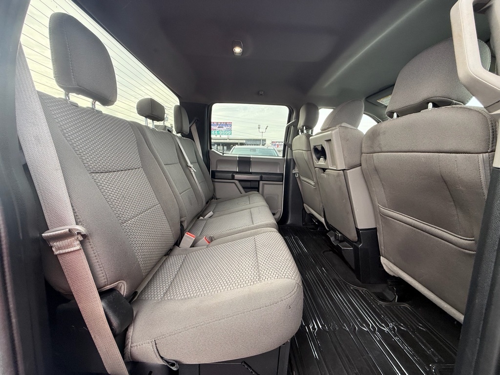 Ford F-250 SD XLT Crew Cab 4WD 2019