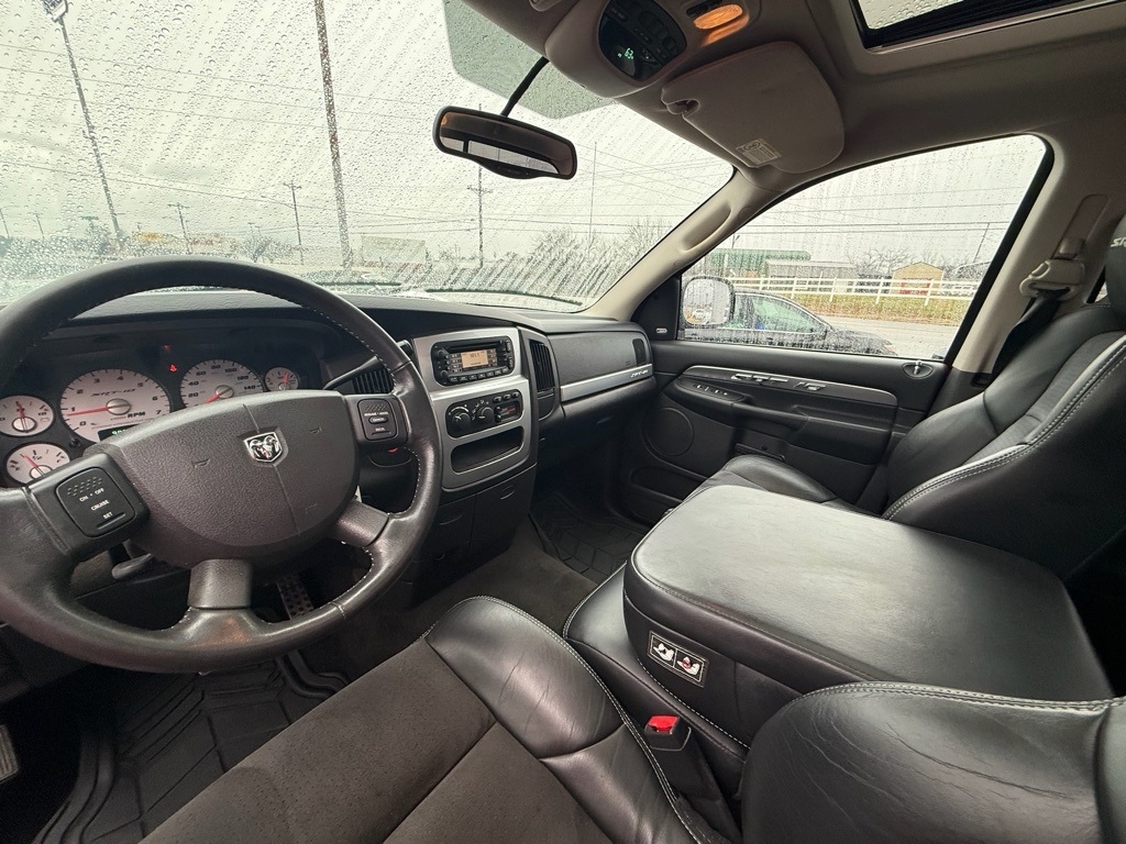 Dodge Ram 1500 SRT-10 Quad Cab 2WD 2005