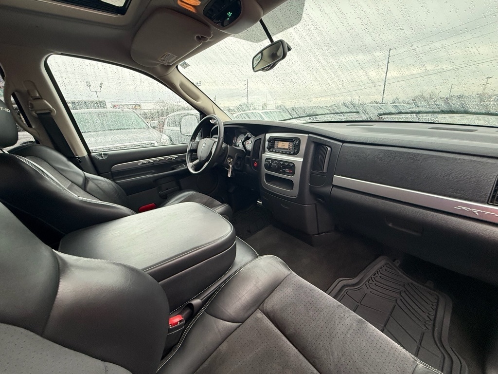 Dodge Ram 1500 SRT-10 Quad Cab 2WD 2005