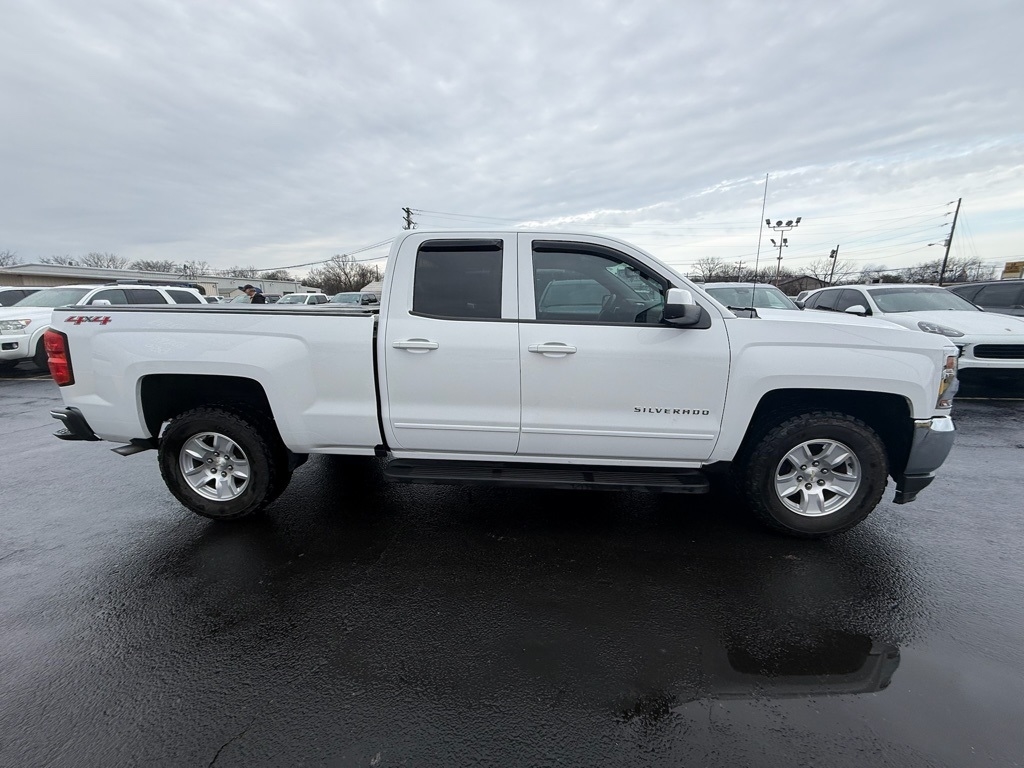 Chevrolet Silverado 1500 LT Double Cab 4WD 2017