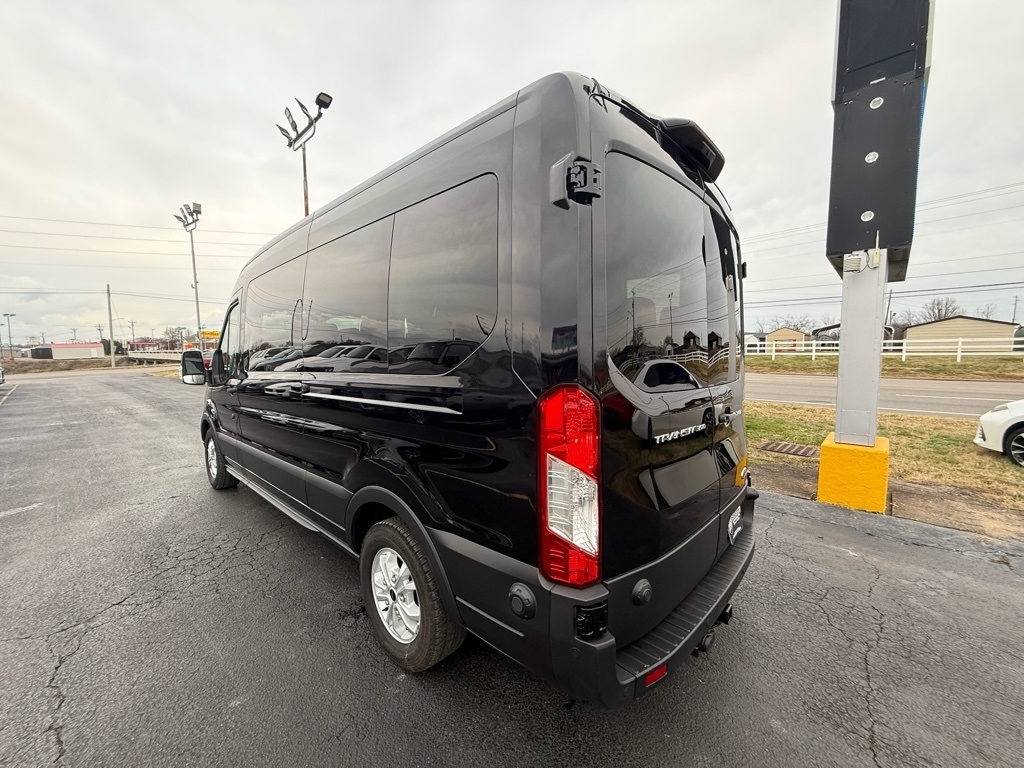 Ford Transit 350 Wagon Med. Roof XL w/Sliding Pass. 148-in. WB 2024