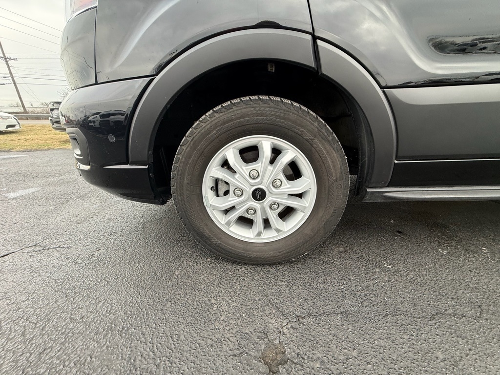 Ford Transit 350 Wagon Med. Roof XL w/Sliding Pass. 148-in. WB 2024