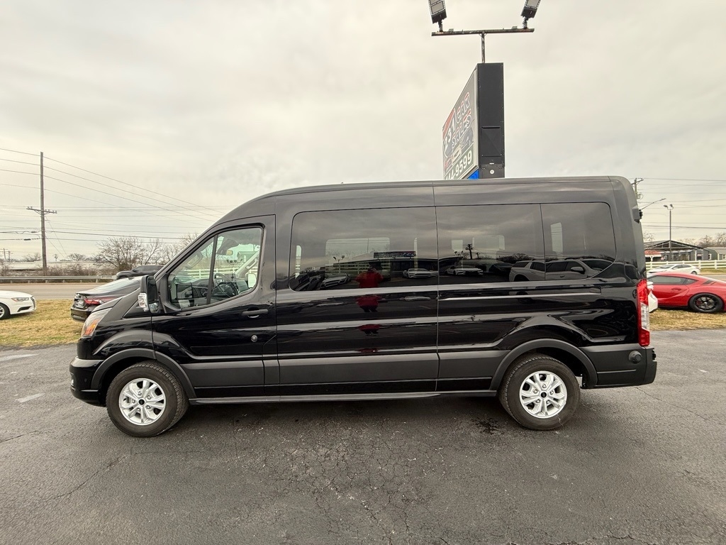 Ford Transit 350 Wagon Med. Roof XL w/Sliding Pass. 148-in. WB 2024