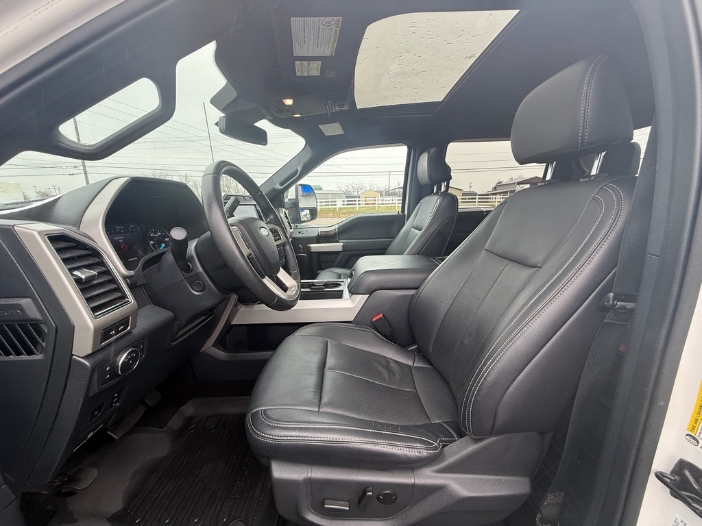 Ford F-350 SD King Ranch Crew Cab Long Bed 4WD 2022