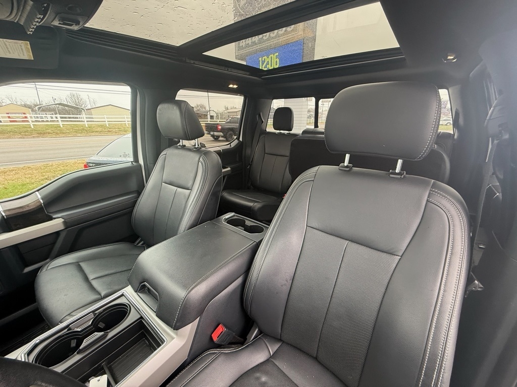 Ford F-350 SD King Ranch Crew Cab Long Bed 4WD 2022