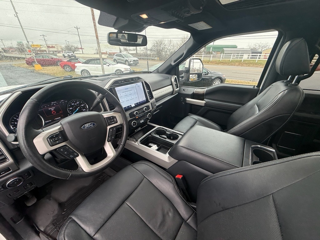 Ford F-350 SD King Ranch Crew Cab Long Bed 4WD 2022