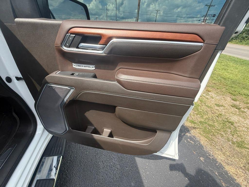 GMC Sierra 1500 Denali Crew Cab Short Box 4WD 2022