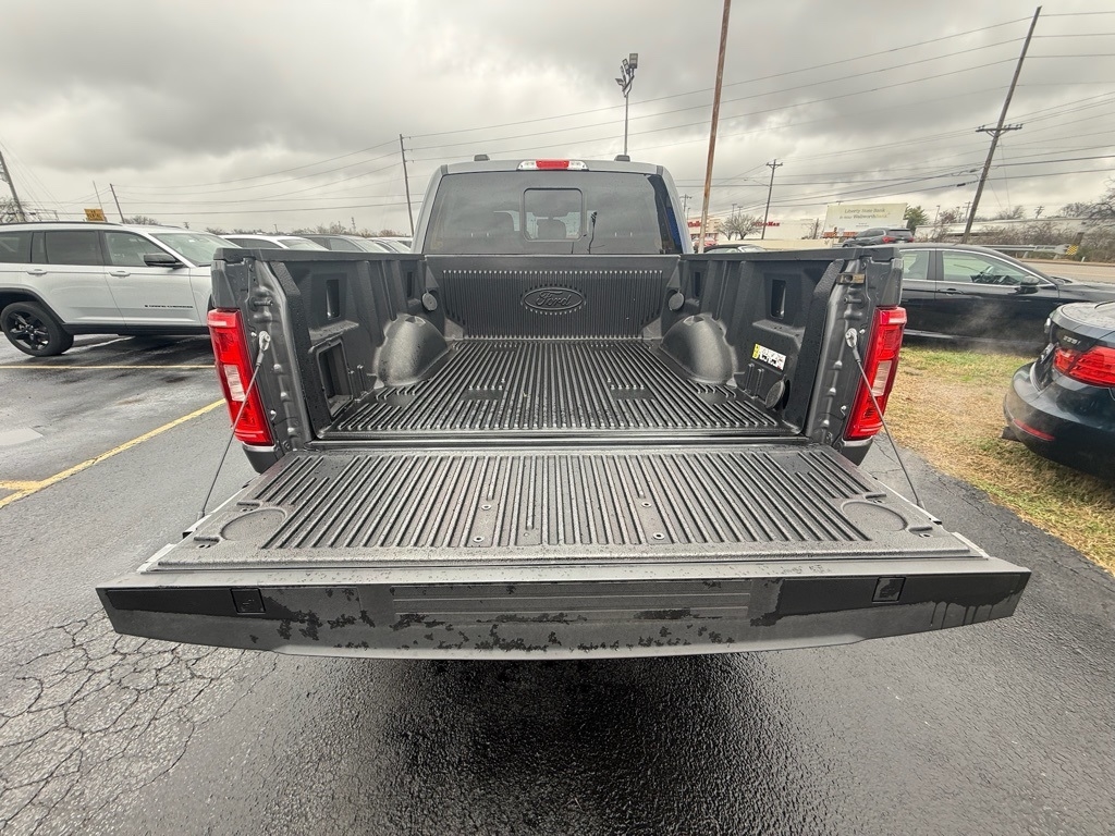 Ford F-150 XLT SuperCrew 5.5-ft. Bed 4WD 2022