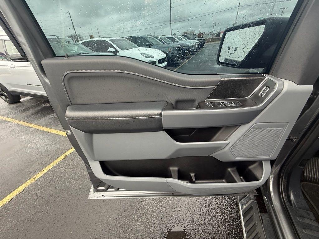 Ford F-150 XLT SuperCrew 5.5-ft. Bed 4WD 2022