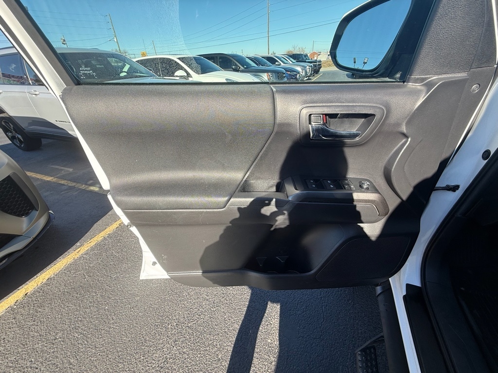 Toyota Tacoma TRD Offroad Dbl Cab 4WD V6 at 2022