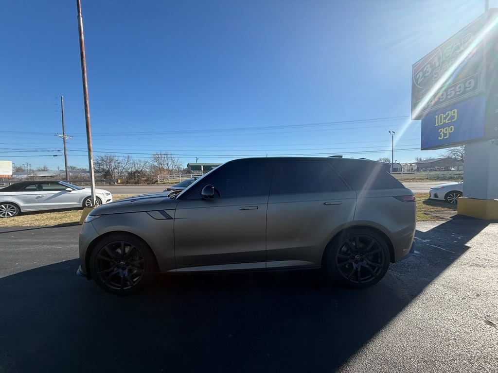Land Rover Range Rover Sport P635 SV Edition One w/Carbon Bronze Paint 2024