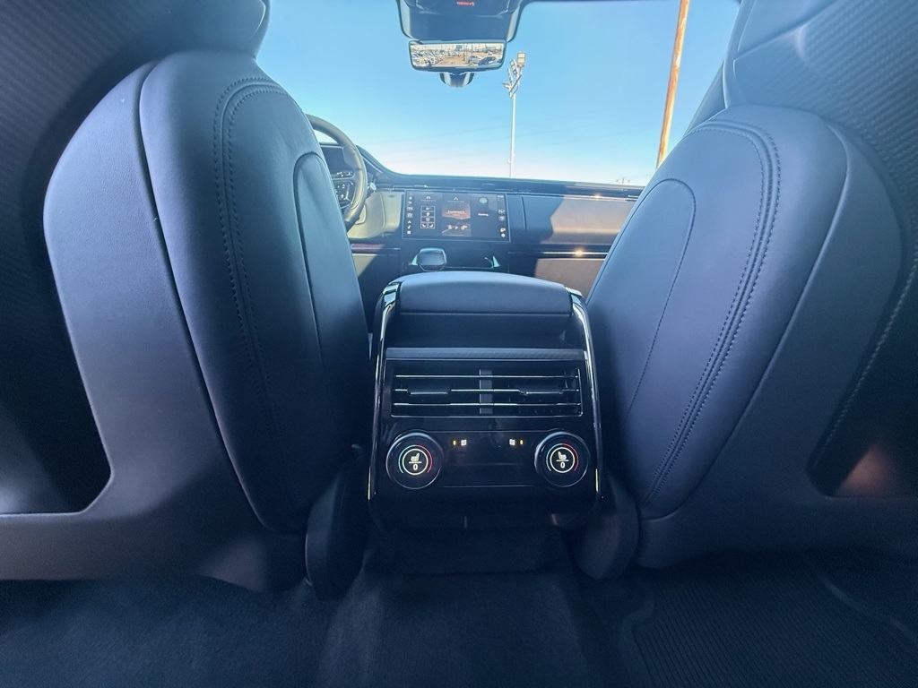 Land Rover Range Rover Sport P635 SV Edition One w/Carbon Bronze Paint 2024