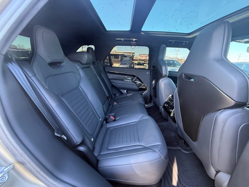 Land Rover Range Rover Sport P635 SV Edition One w/Carbon Bronze Paint 2024