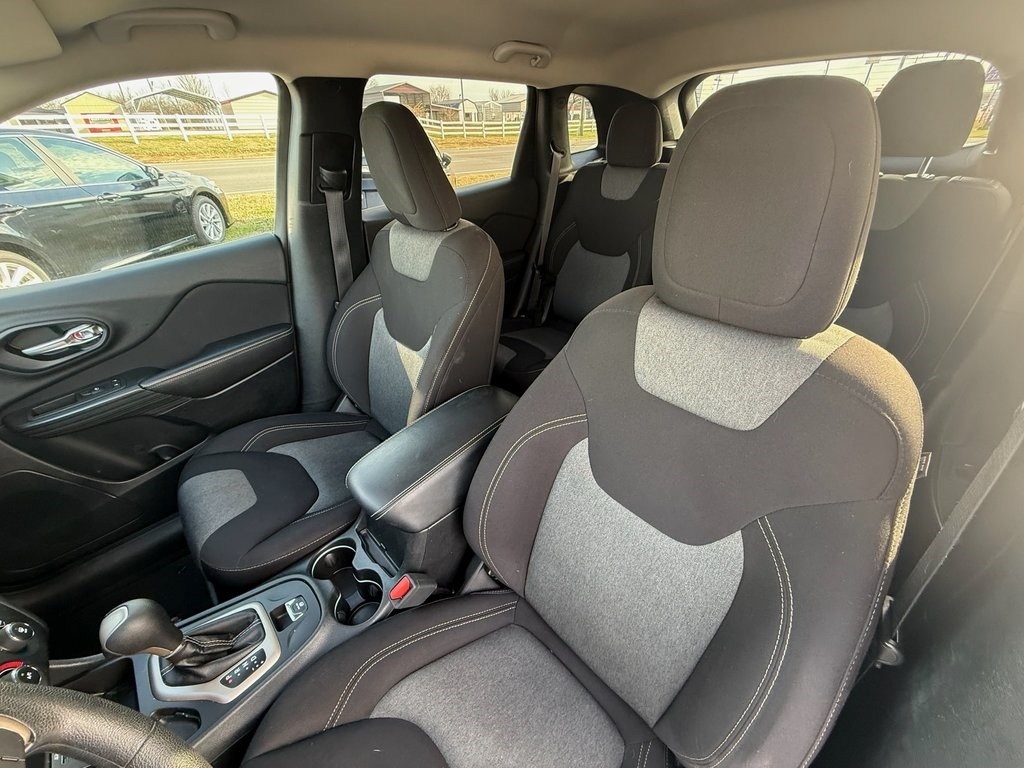 Jeep Cherokee Sport FWD 2017