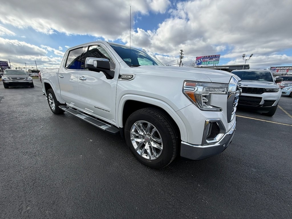 2020 GMC Sierra 1500 SLT Crew Cab Long Box 4WD